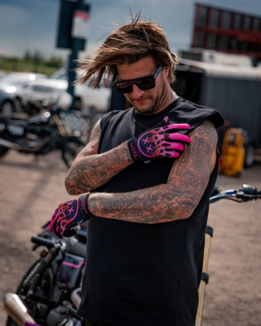 Vicious Pink Gloves